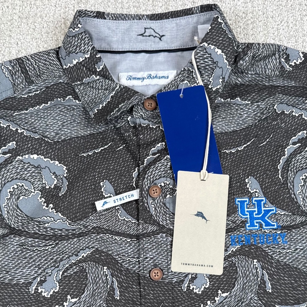 NEW Tommy Bahama Men Medium Kentucky Wildcats Wave Print Stretch Button Up Shirt